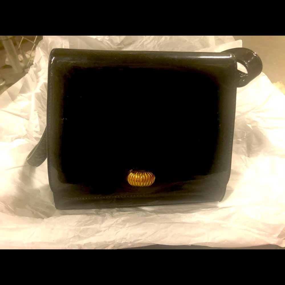 1989 Jones NY Black Patent Leather KELLY Handbag